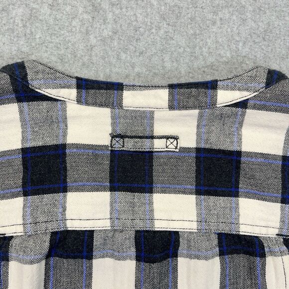 Duluth Trading Flannel Tunic Shirt Women’s 2XL Blue Gray White Plaid 31702 - Picture 7 of 10